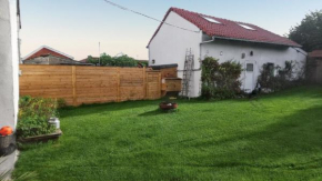 Spacious House with Jacuzzi in Tongeren